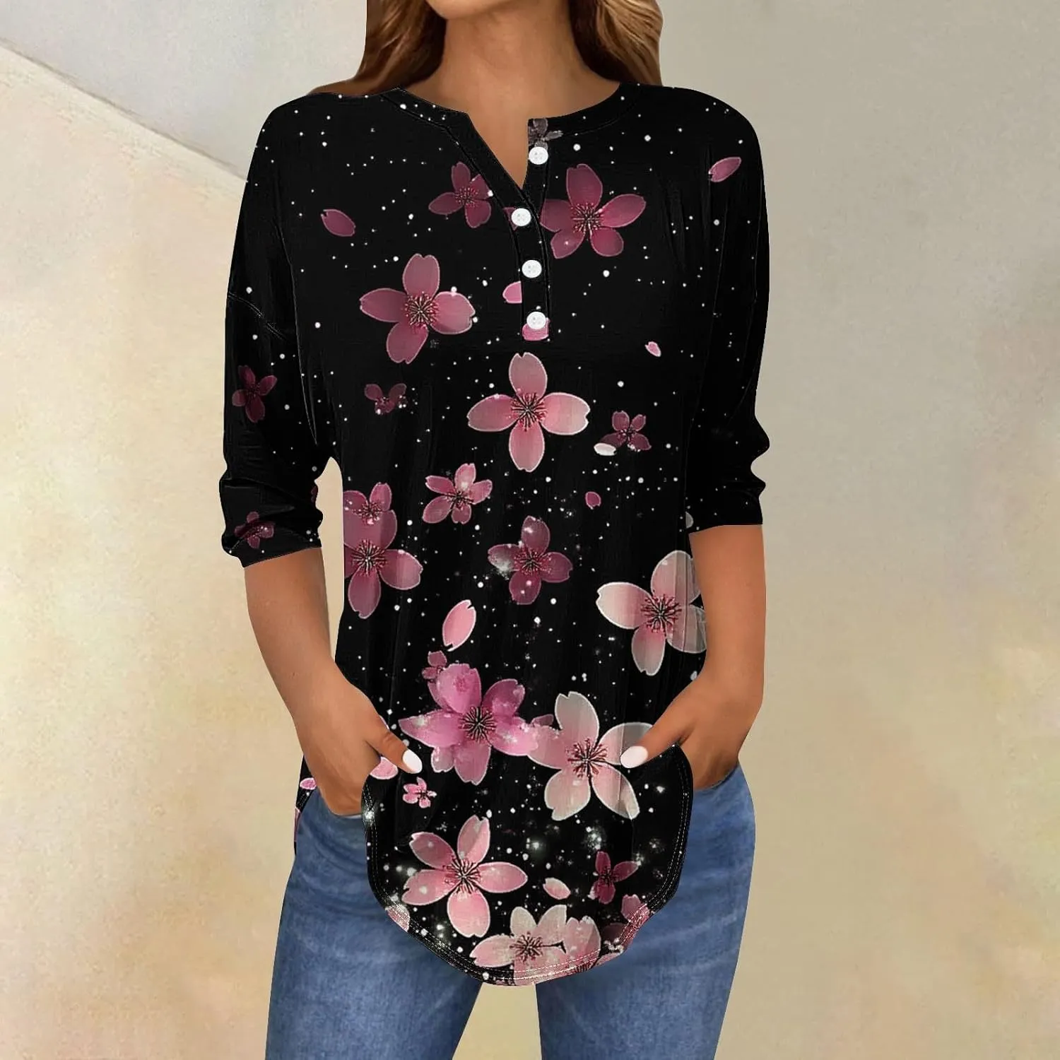 Floral Print 3/4 Length Sleeve Womens Tops 2025 Summer Henley Buttons V Neck Shirts Trendy Flowy Tunic Blouse Tees